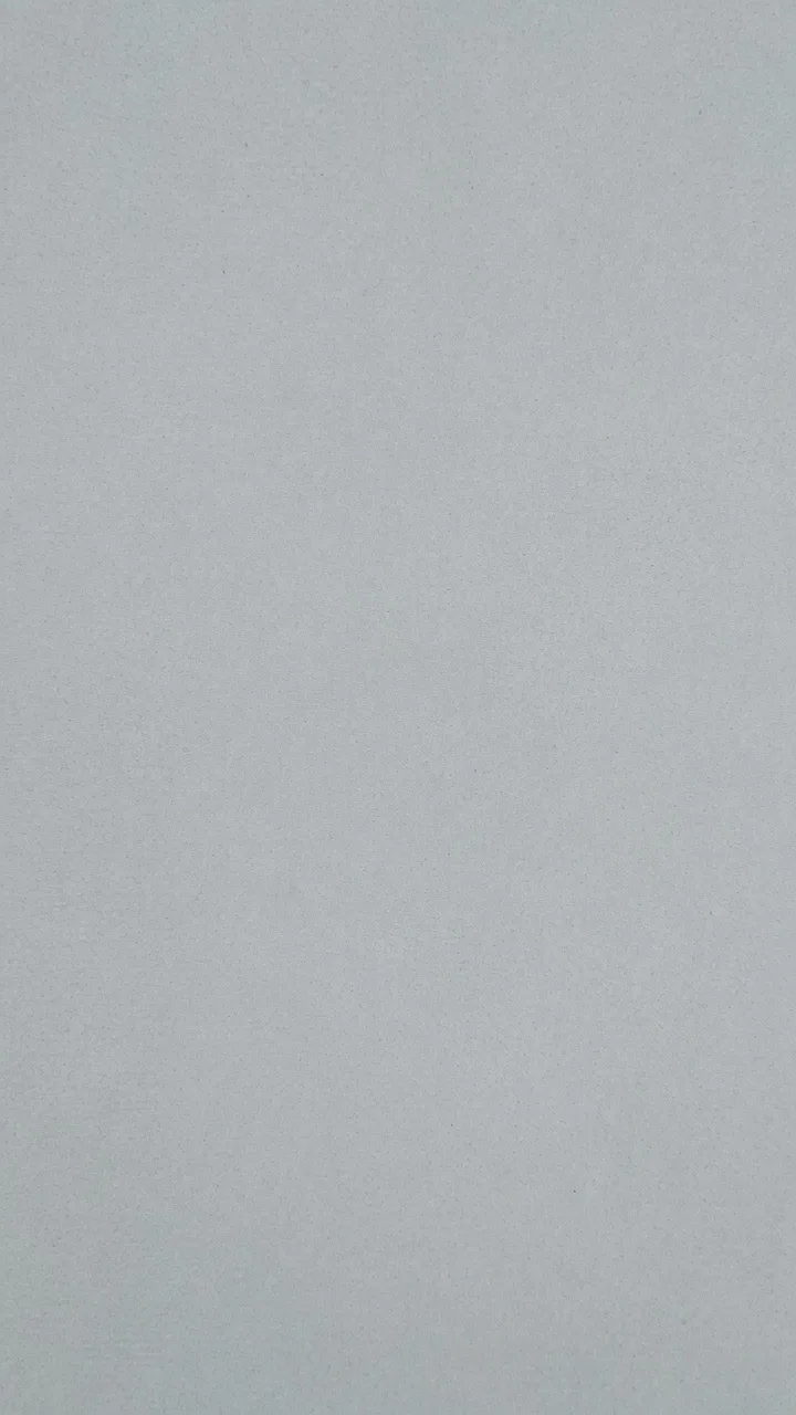 Smooth Light Grey Concrete (9:16)