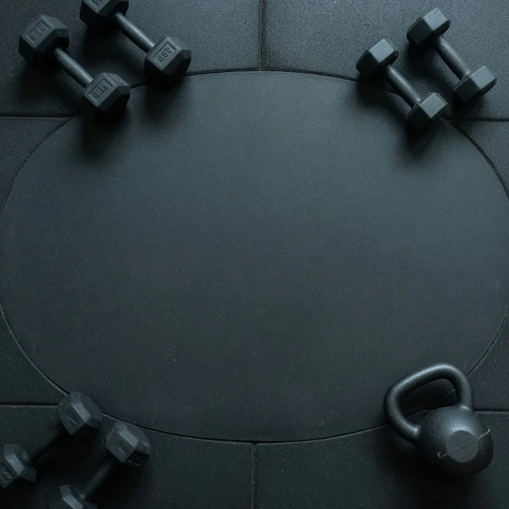 Suelo oscuro de gimnasio (1:1)
