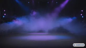 紫の霧の舞台 (16:9)