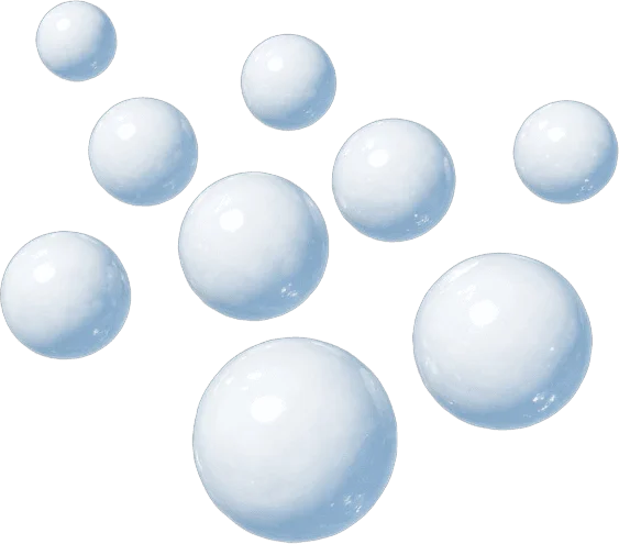 小さな白い雪玉